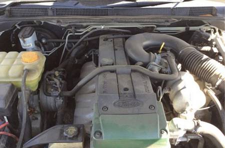 WRECKING 2008 FORD FALCON UTE WITH FACTORY GAS FOR PARTS ONLY