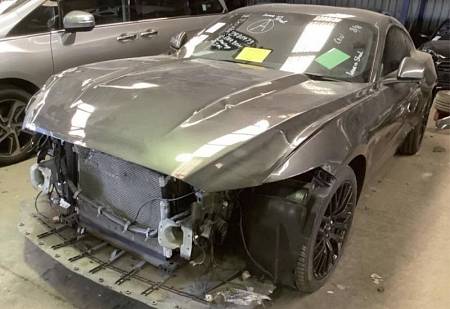 WRECKING 2017 FORD FM MUSTANG GT WITH 5.0L COYOTE V8 FOR PARTS