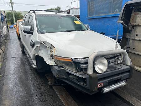 WRECKING 2013 FORD PX RANGER XLT FOR PARTS