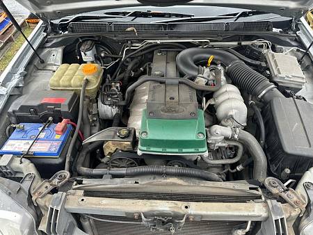 WRECKING 2008 FORD FG FALCON XR6 WITH 4.0L FACTORY GAS FOR PARTS