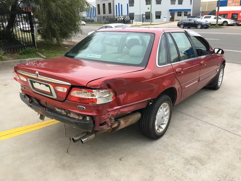 1996 Ford Nl Fairlane Ghia – Ford Pro Wreckers